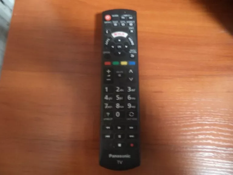 TELEWIZOR 50'' PANASONIC TX50CS520E + PILOT