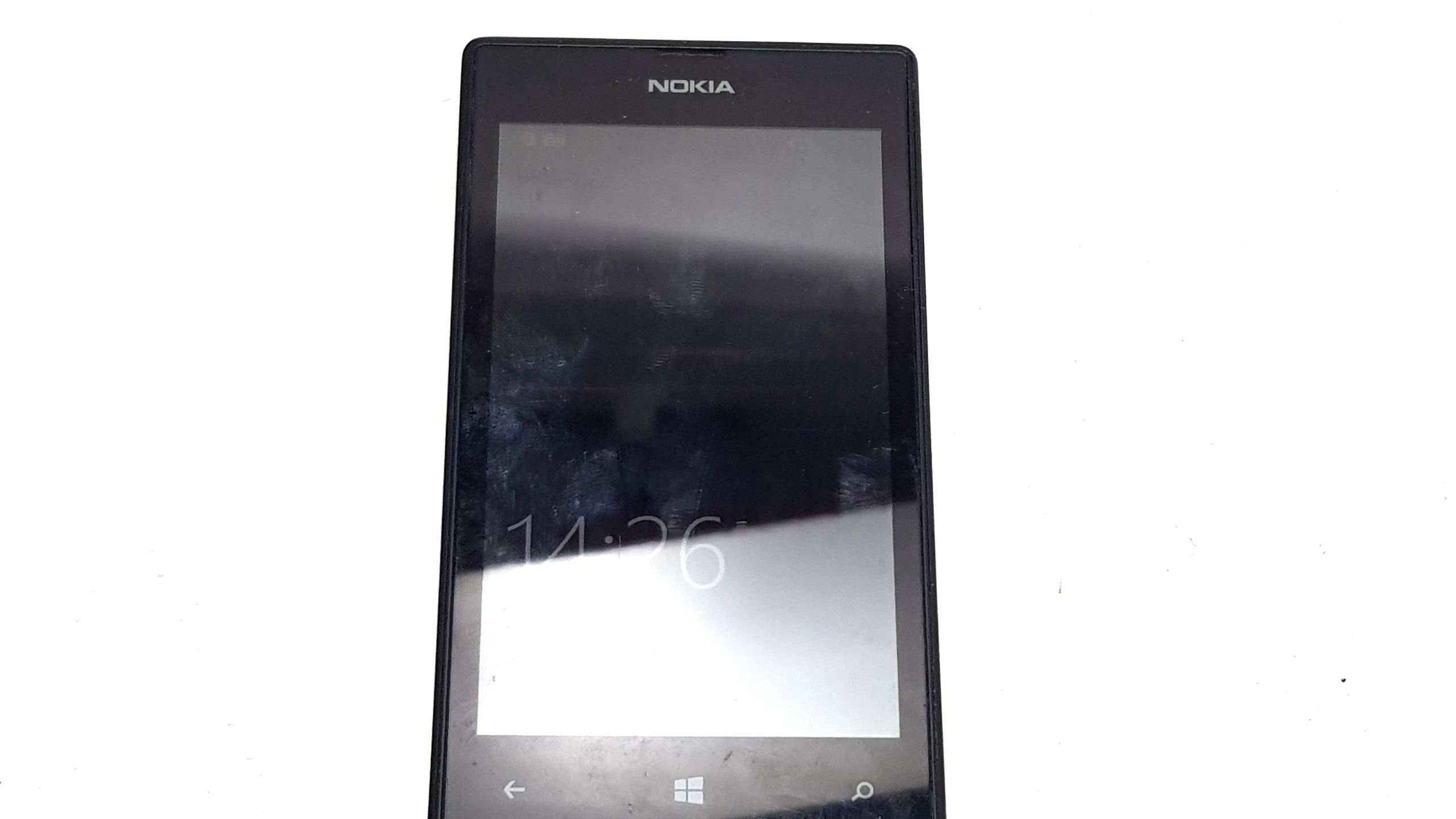 telefon-nokia-lumia-520-problemy-z-ladowaniem-warszawska-162-lomianki
