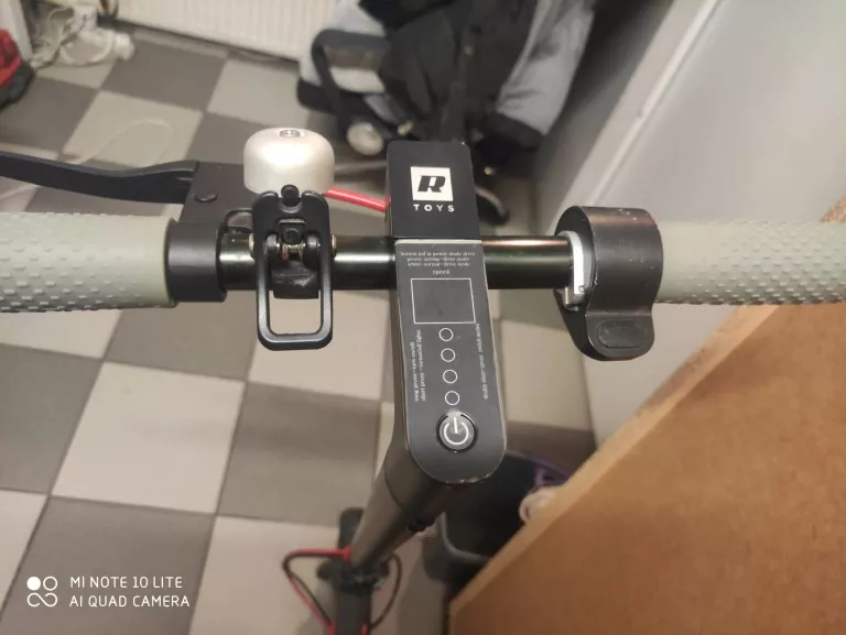 HULAJNOGA ELEKTRYCZNA REBEL FAST WHEELS PRO