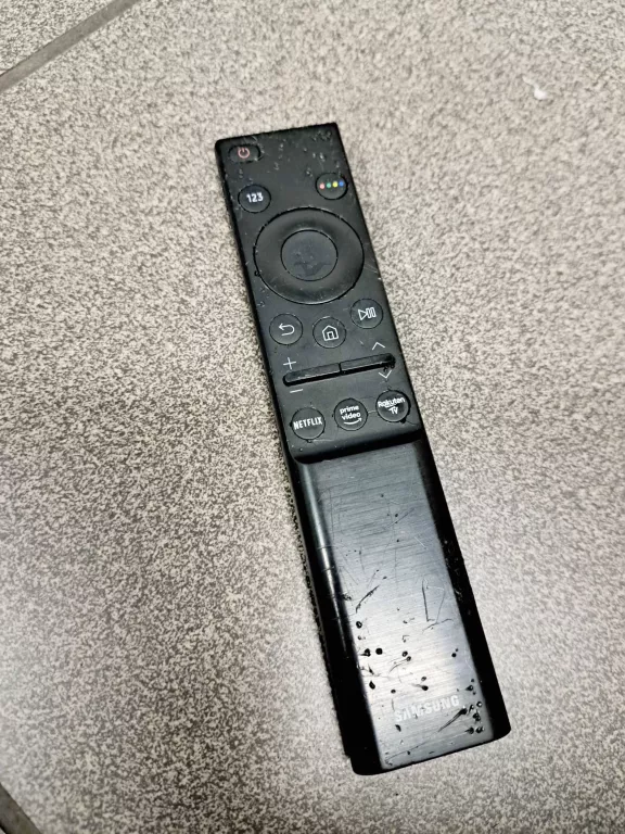 TV SAMSUNG UE50AU7172UXXH + PILOT