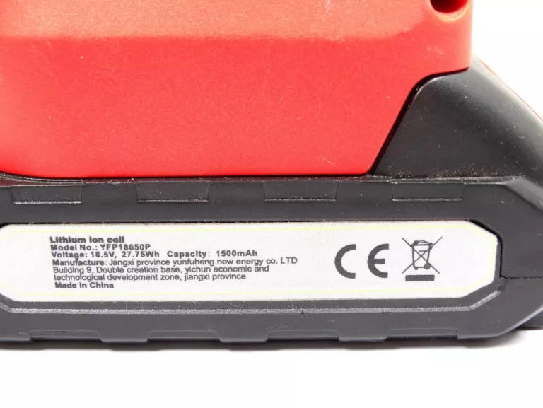 mini-pilarka-lancuchowa-akumulatorowa-ltcs-2102-zasilanie-akumulatorowe