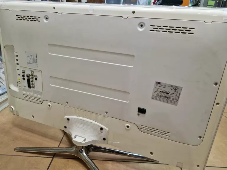 TELEWIZOR SAMSUNG 46' UE46F6510SS