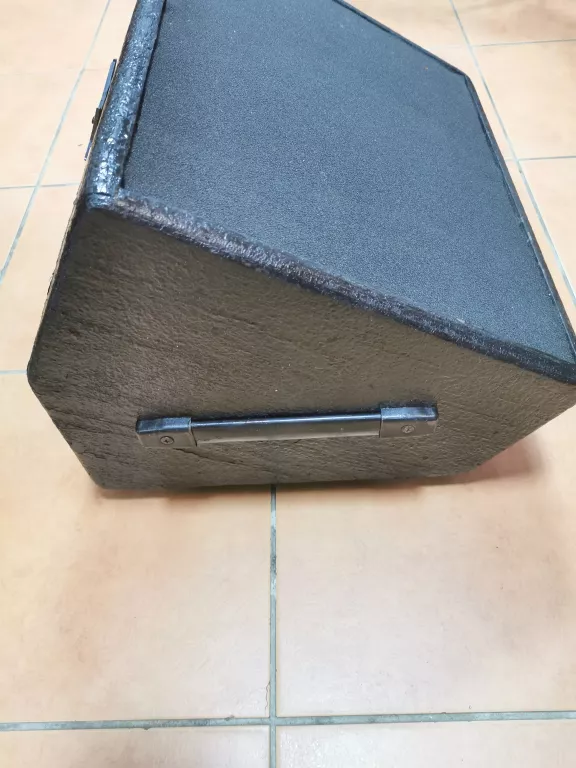 KOLUMNA ODSŁUCHOWA PEAVEY 112M