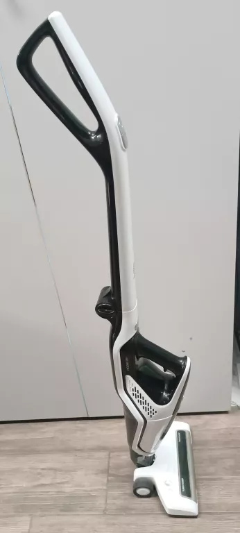 ODKURZACZ PIONOWY BEKO EASYCLEAN VRT61818VW