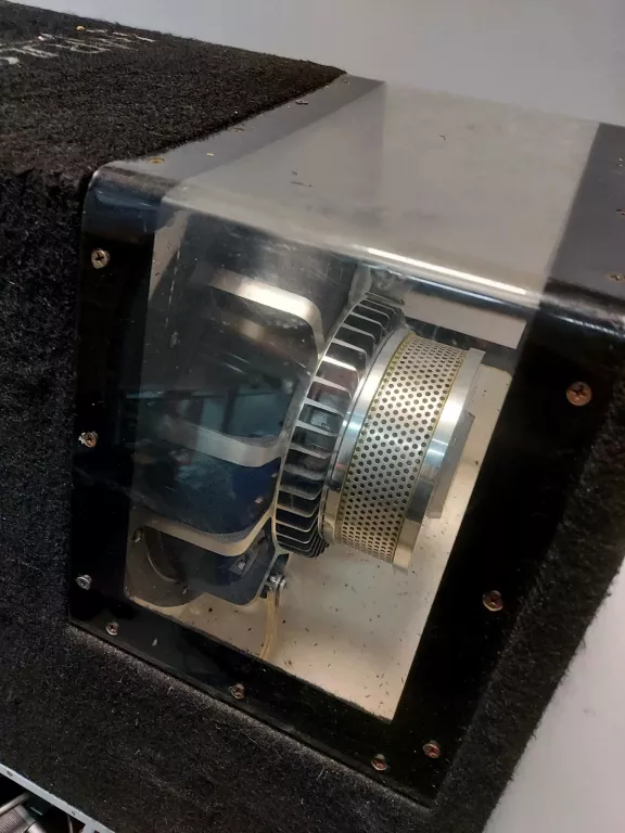 IMPULSE US ACOUSTICS POTĘŻNY SUBWOOFER
