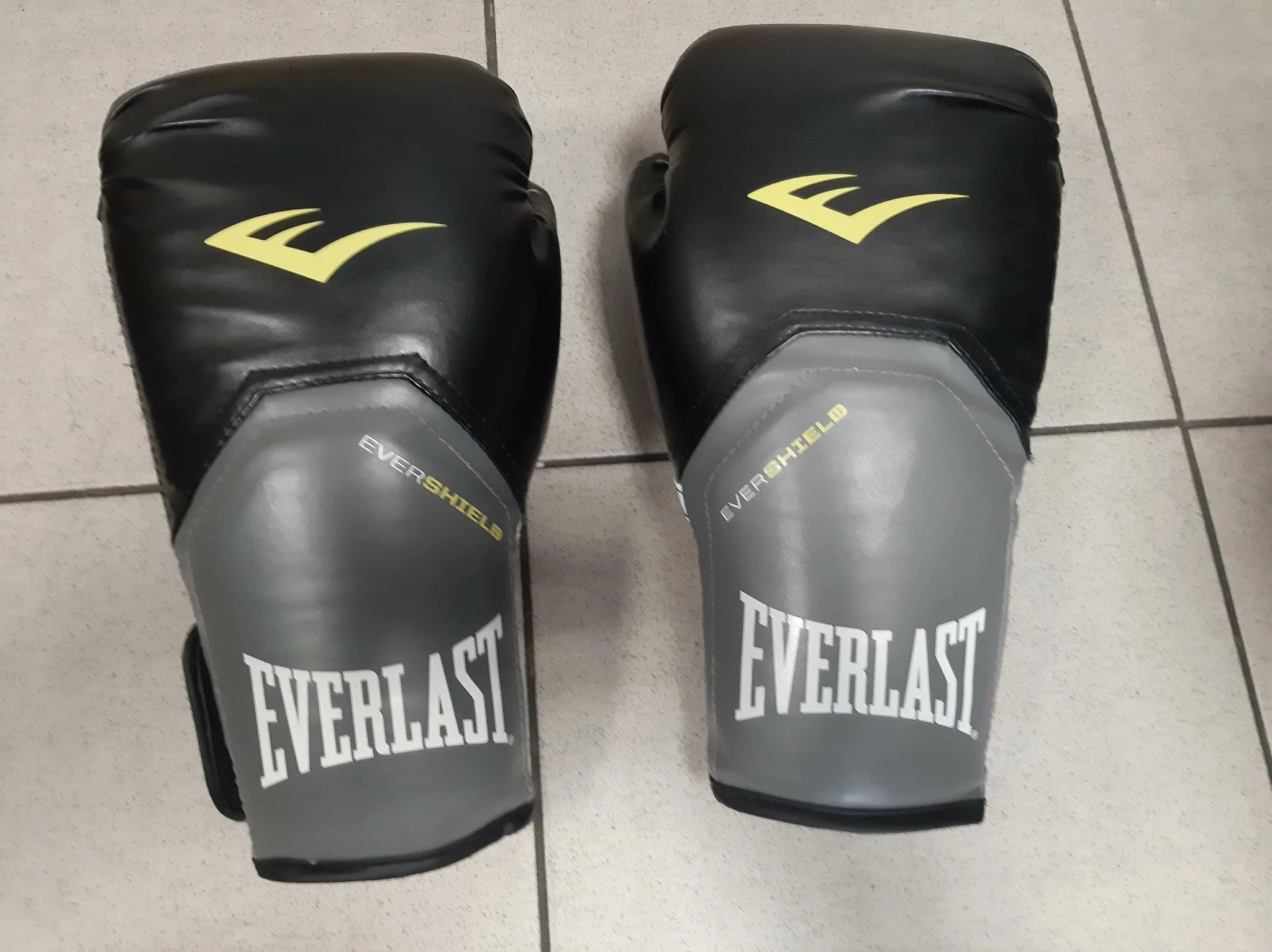 rekawice-boks-everlast-evershield-12ozochraniacz-stan-uzywany