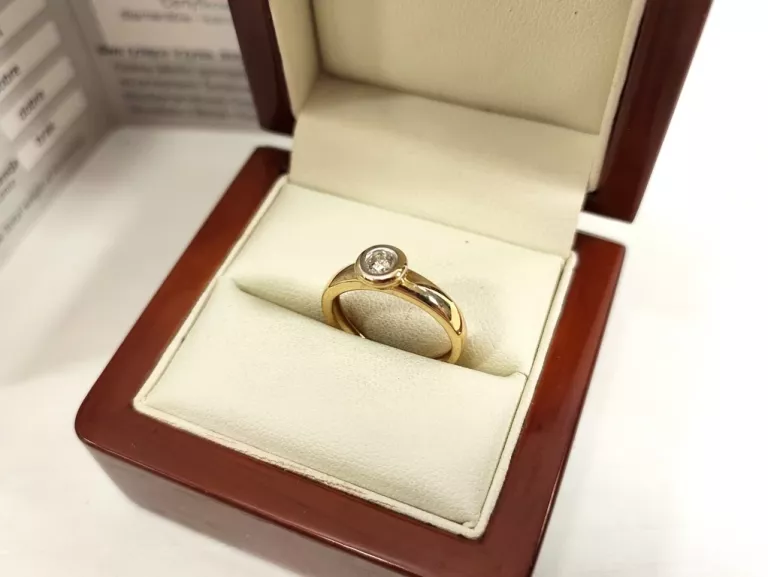 DORODNY ZŁOTY PIERŚCIONEK Z DIAMENTEM 0,2 CT P 585