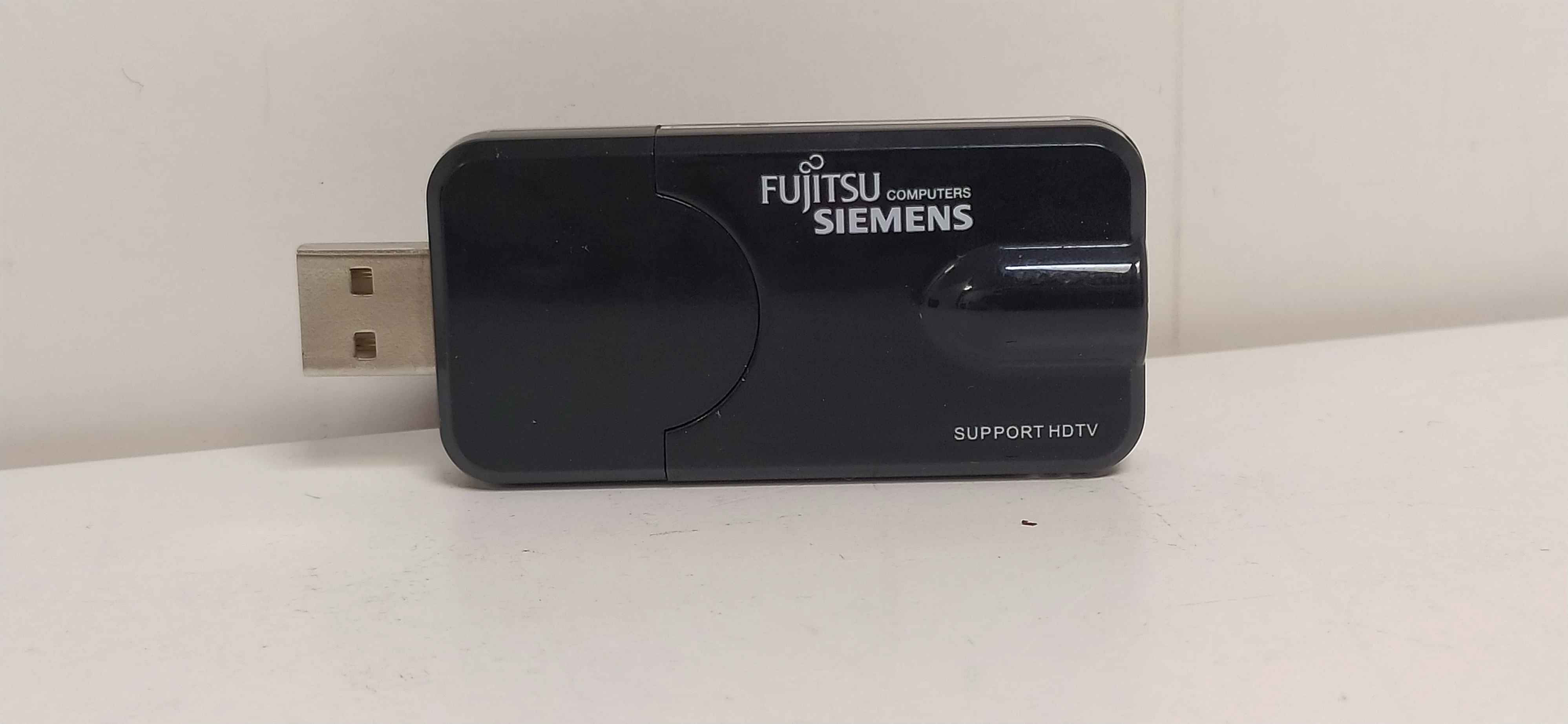tuner-tv-fujitsu-siemens-mobile-usb-dvb-t-vp-7045-kod-producenta-t150he