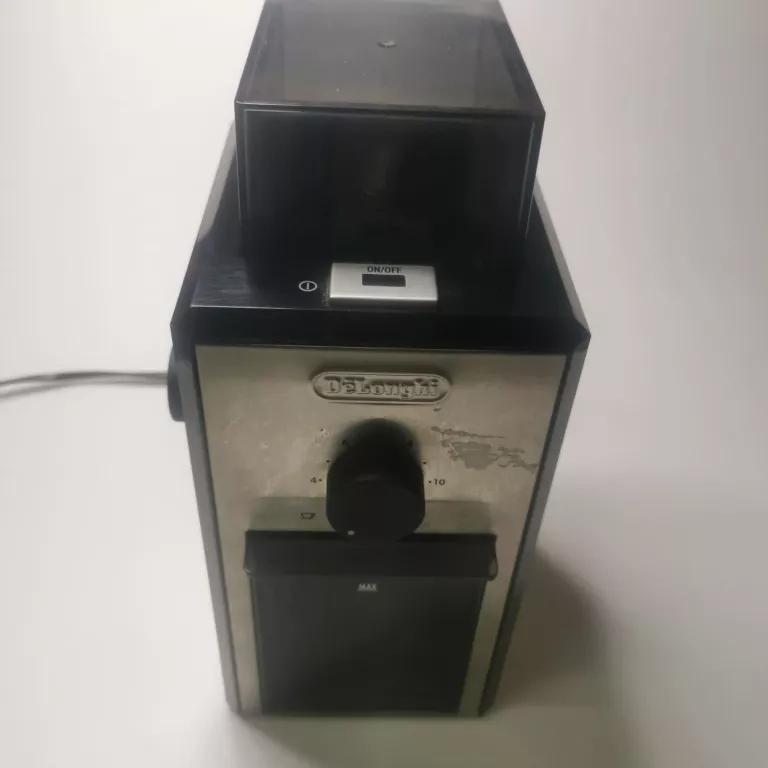 MŁYNEK DO KAWY DELONGHI KG89