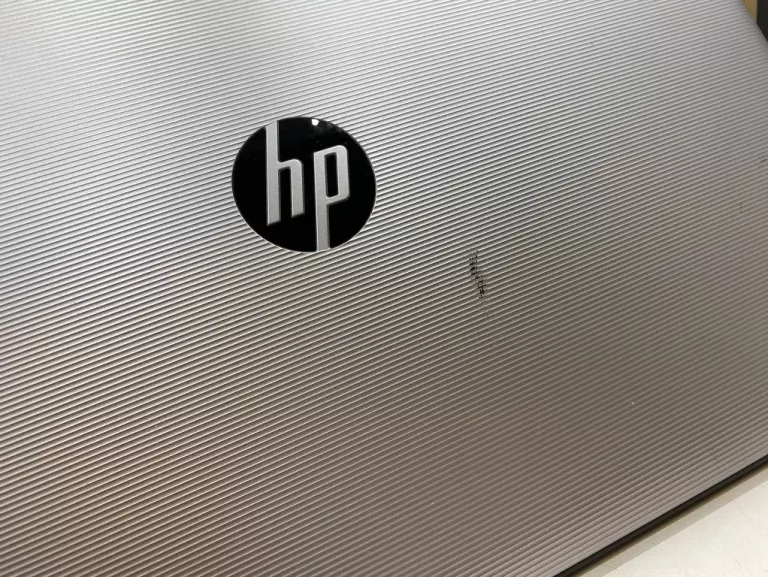LAPTOP HP 255 G5 3165NGW 4/500GB WIN 10