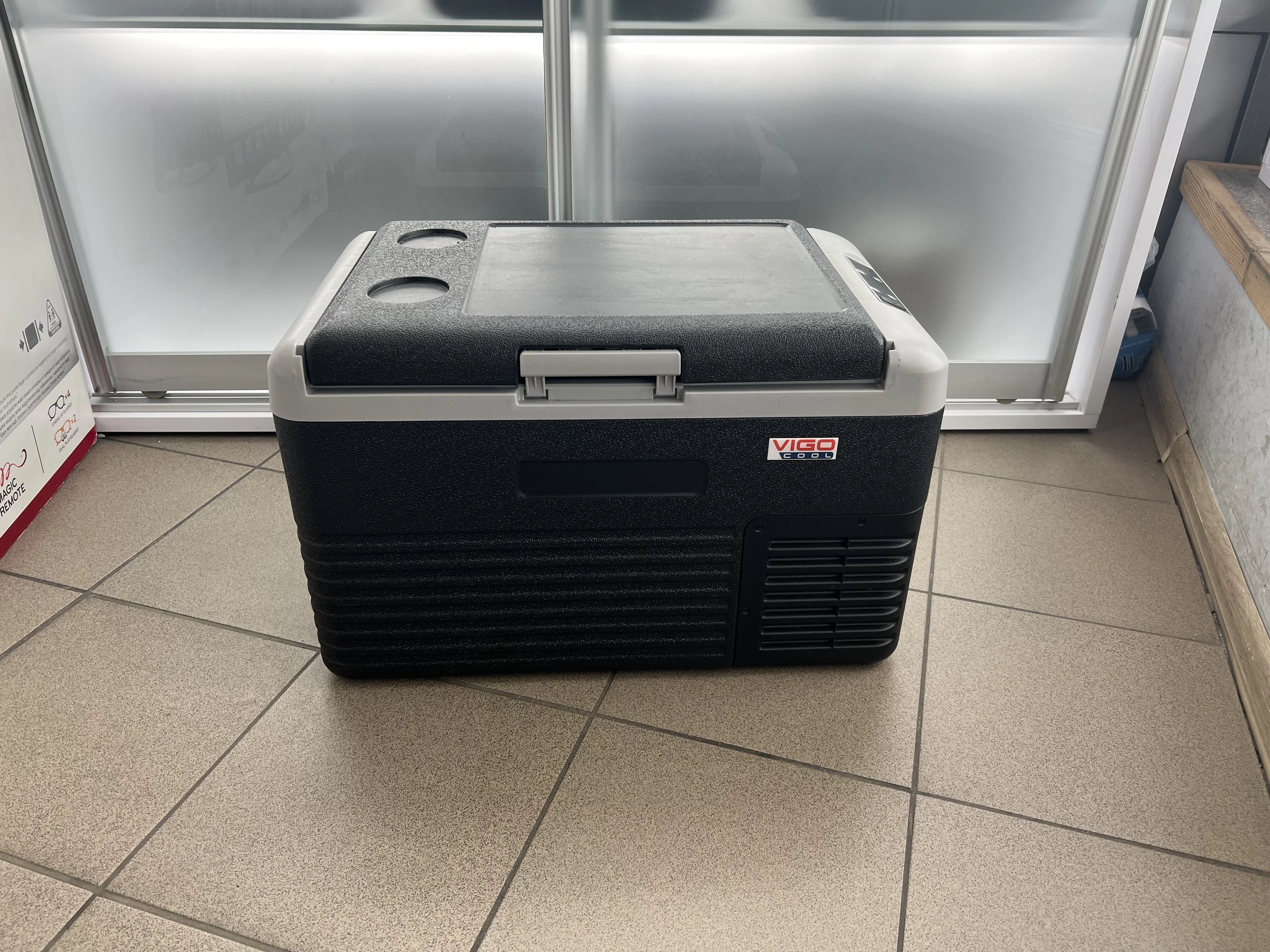 lodowka-samochodowa-vigo-cool-v30-pojemnosc-20-30-l