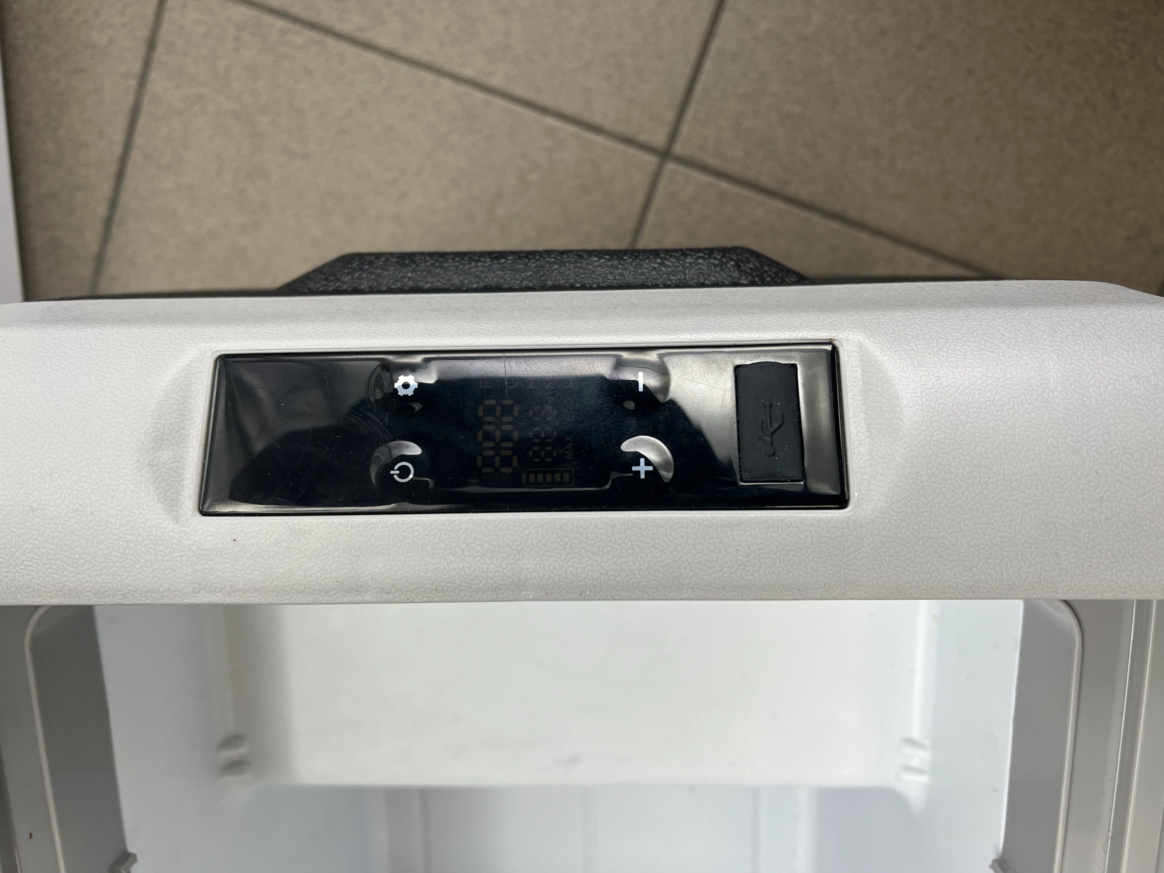 lodowka-samochodowa-vigo-cool-v30-stan-uzywany