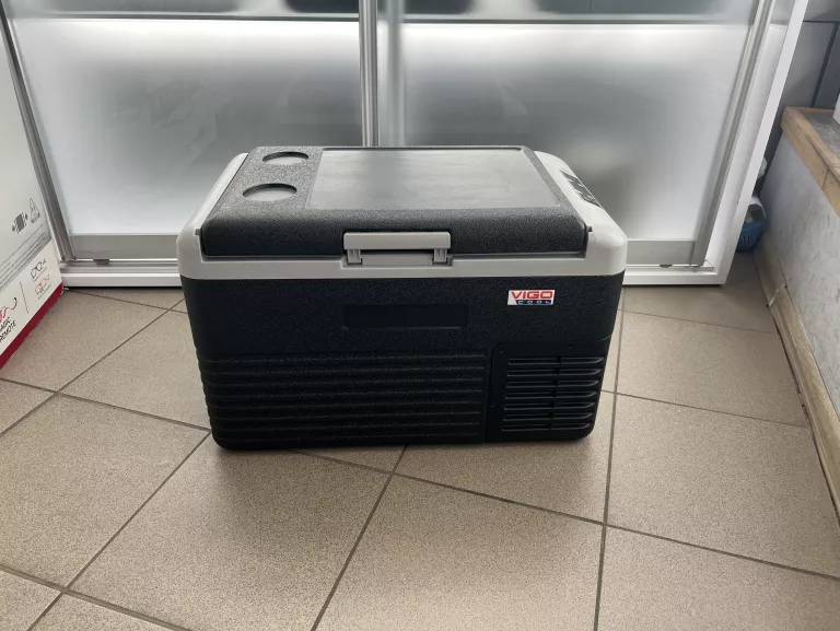 lodowka-samochodowa-vigo-cool-v30-pojemnosc-20-30-l