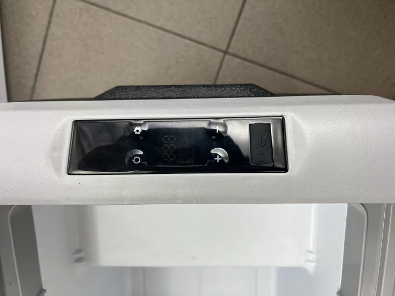 lodowka-samochodowa-vigo-cool-v30-stan-uzywany