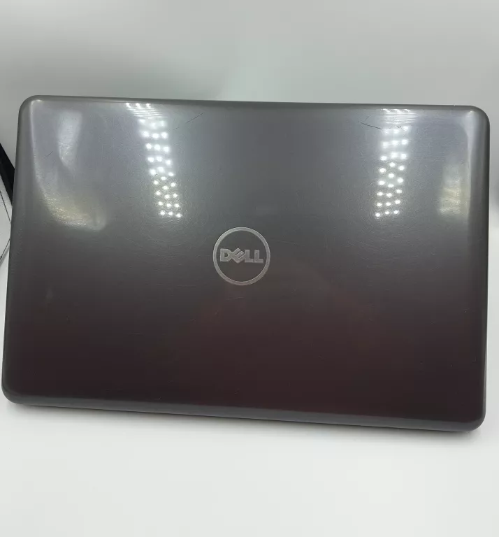 DELL INSPIRION P32E, 17", I3/4GB/1TB OPIS