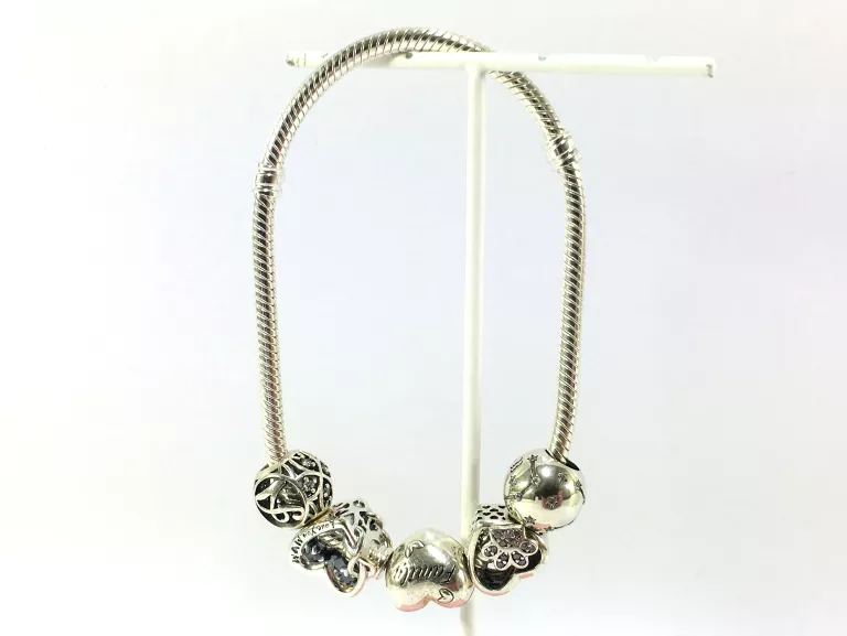 SREBRNA BRANSOLETKA PANDORA +4 CHARMS 925 21,38G