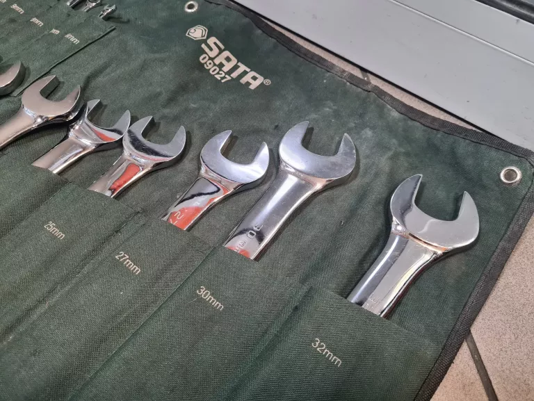 ZESTAW KLUCZY SATA 09027 BRAK 14