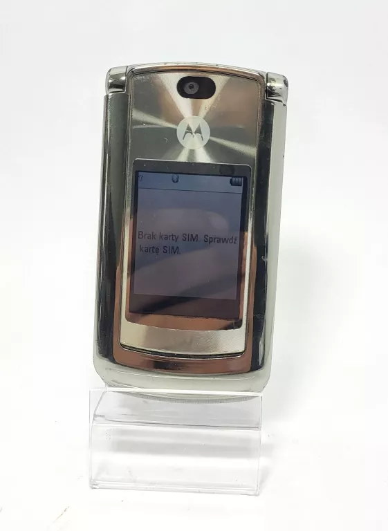 telefon-motorola-v8-z-klapka-lad-typ-telefon-komorkowy