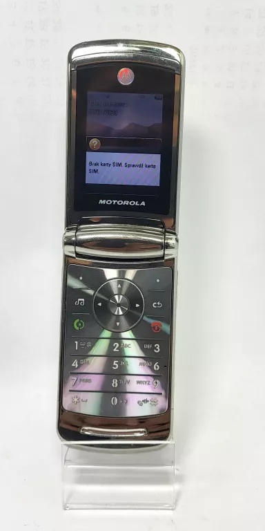telefon-motorola-v8-z-klapka-lad-zwyciestwa-59-gliwice-g1