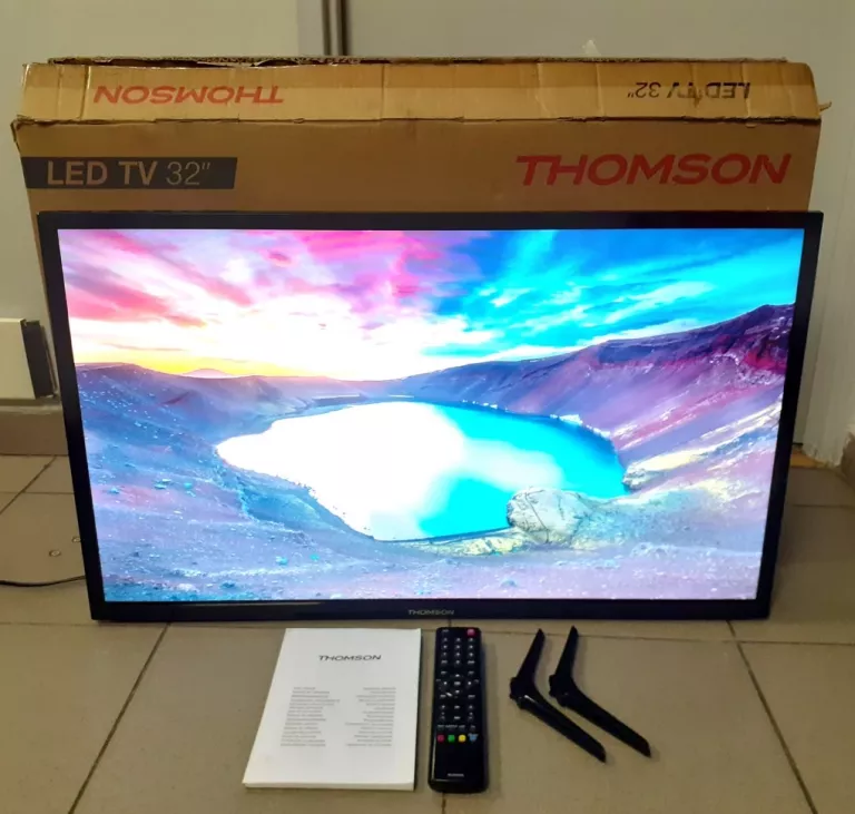 TELEWIZOR THOMSON 32HD3301
