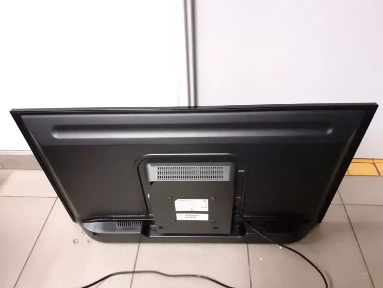 TELEWIZOR THOMSON 32HD3301