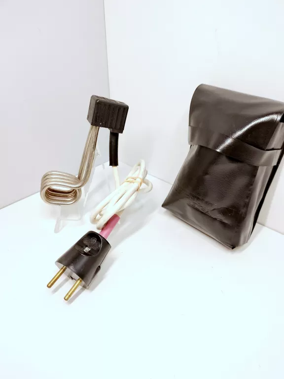 grzalka-do-wody-prl-mala-w-etui-osiedle-centrum-d1-krakow