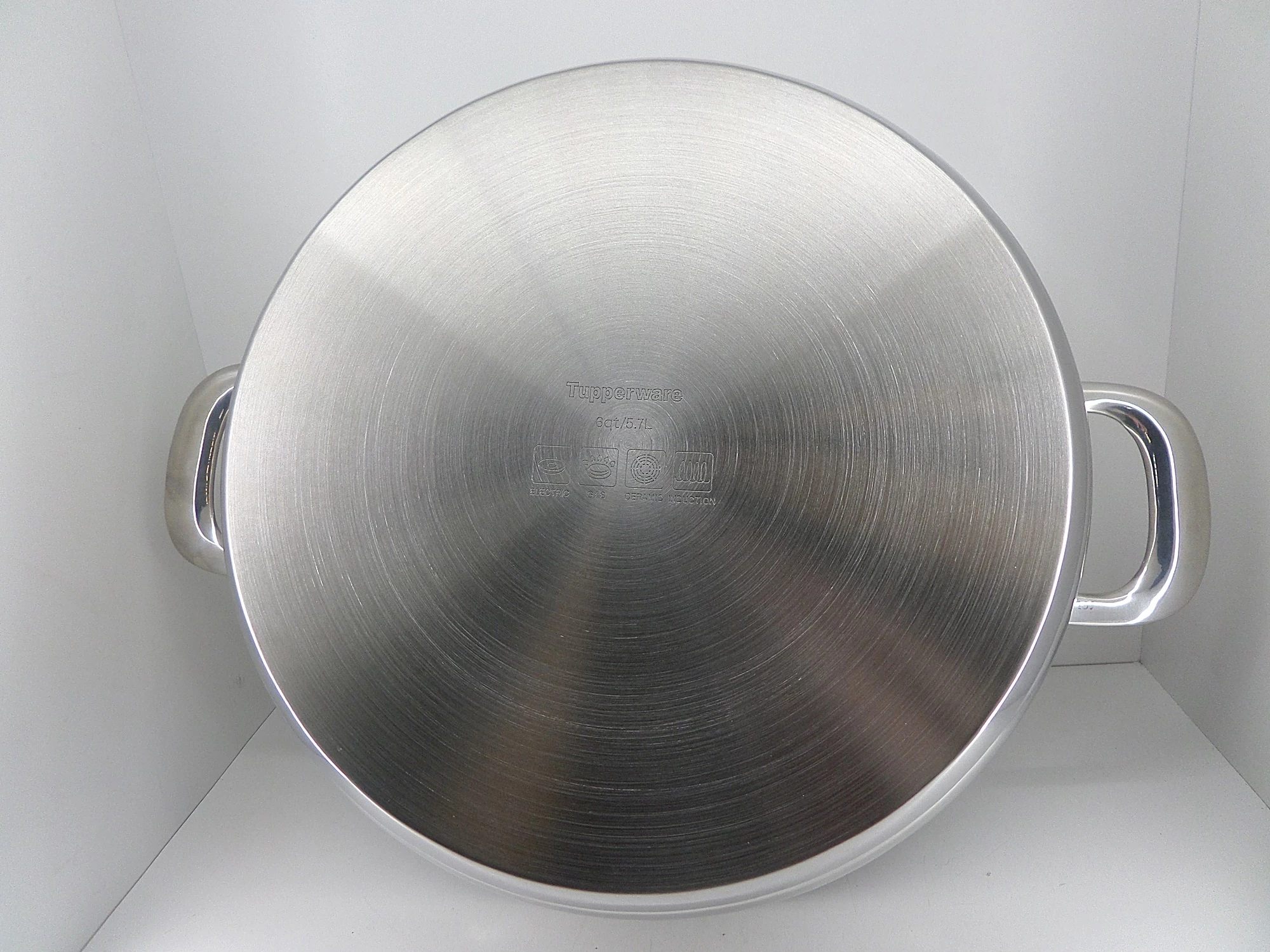 tupperware-garnek-kolekcja-szefa-silver-57-l-marka-tupperware