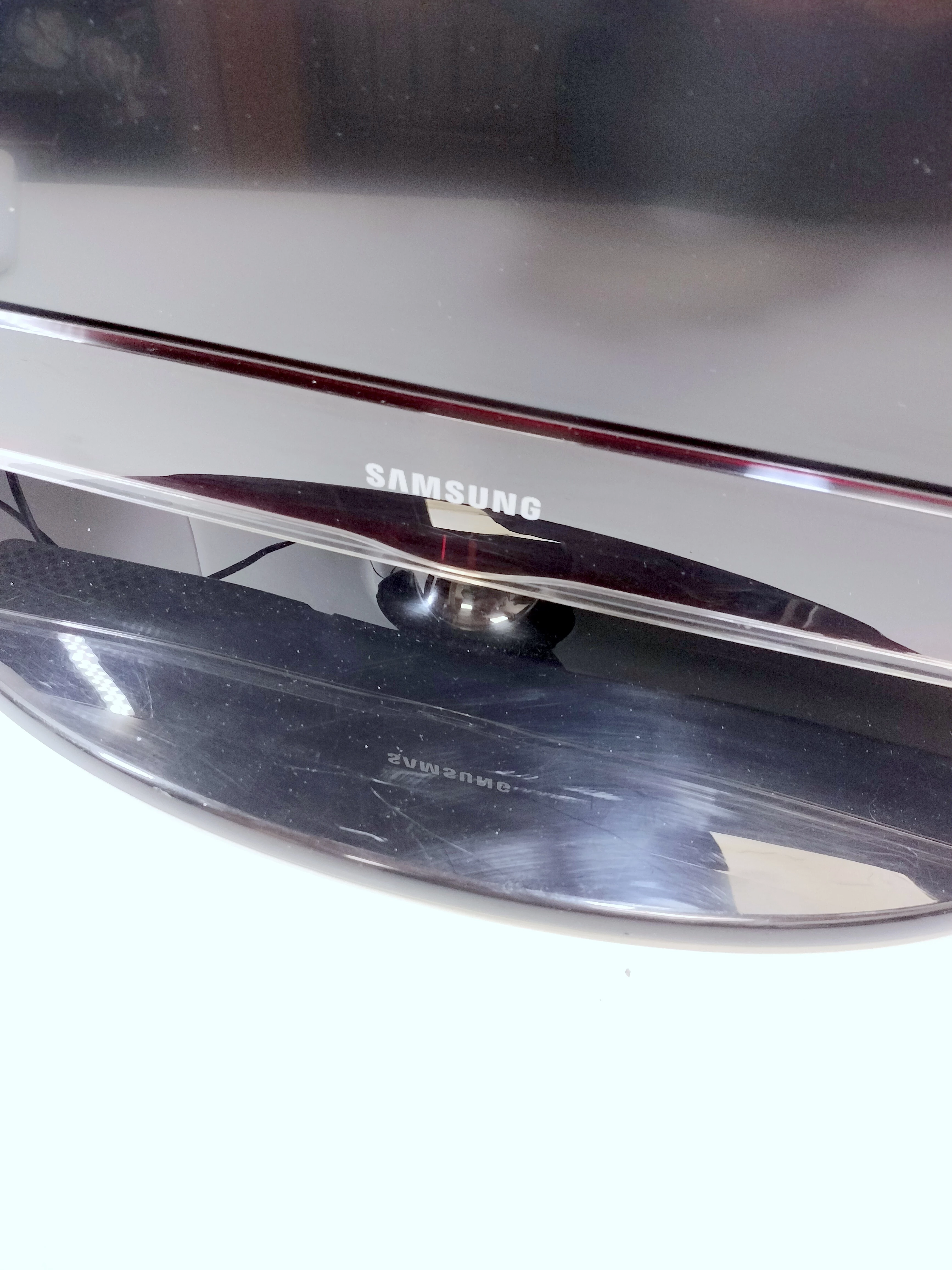 tv-samsung-lcd-32-cale-le32d450g1wxxh-opis-osiedle-centrum-d1-krakow