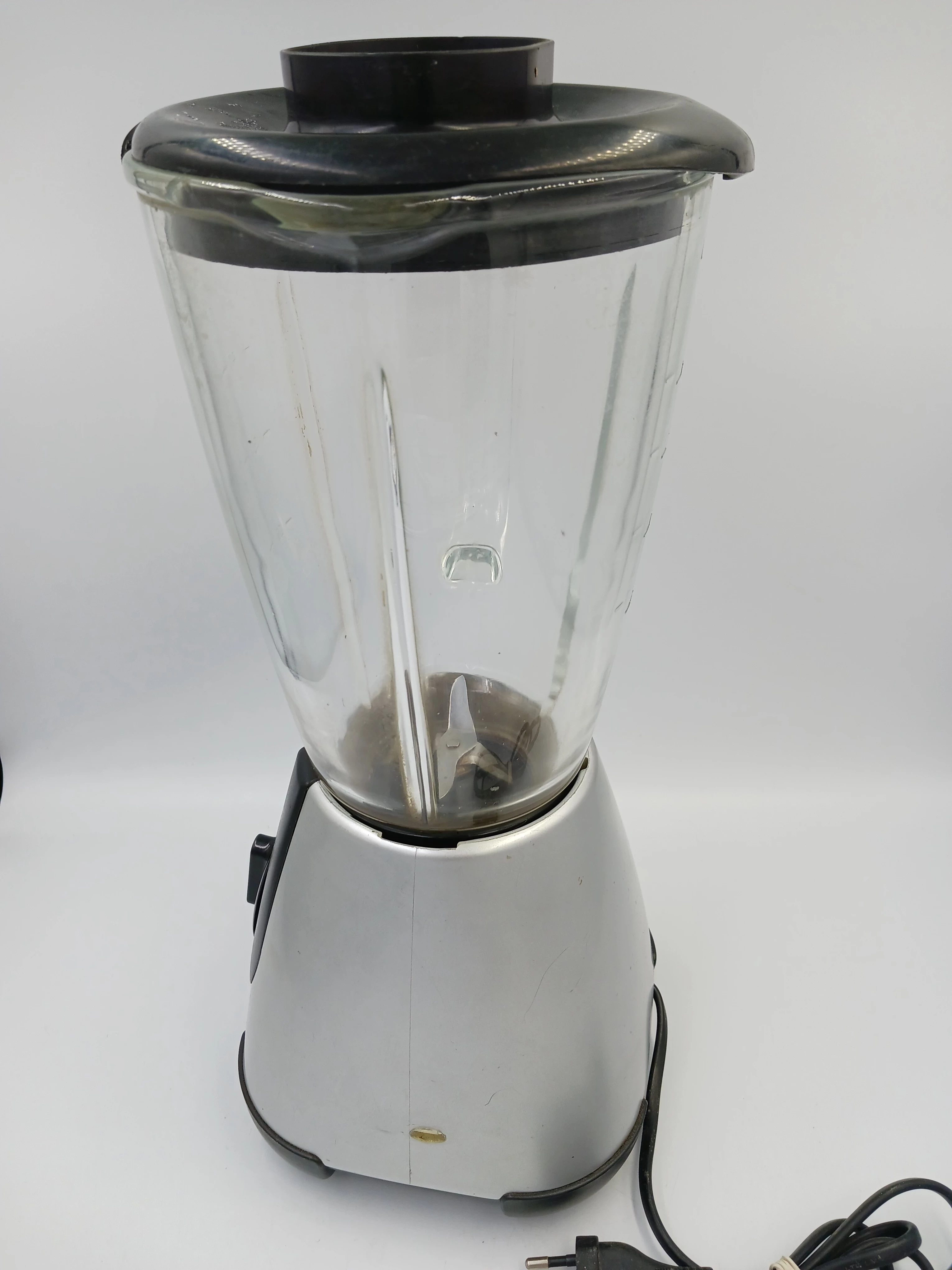 blender-kielichowy-moulinex-lm310e-marka-moulinex