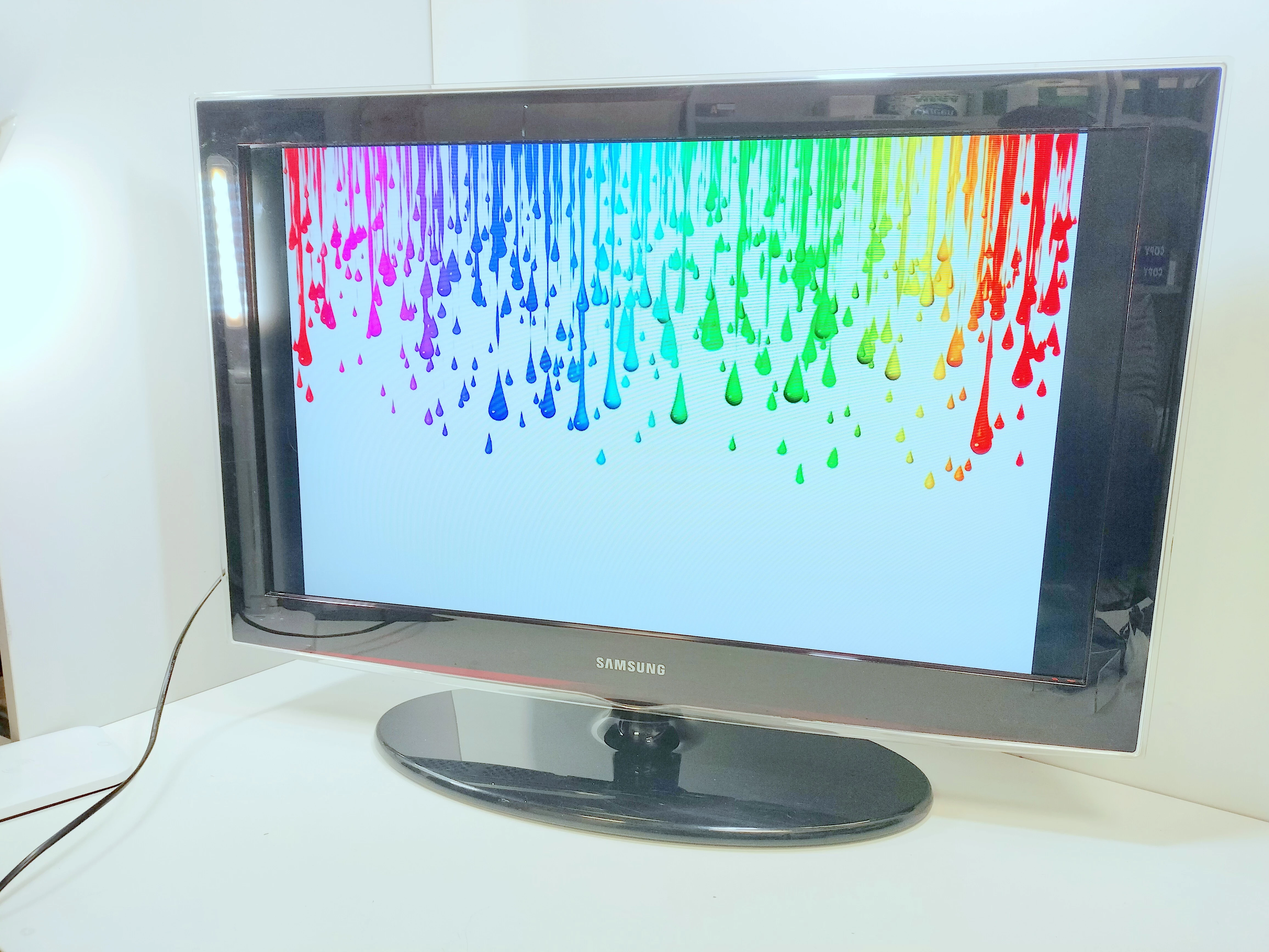 tv-samsung-lcd-32-cale-le32d450g1wxxh-opis-model-le32d450g1