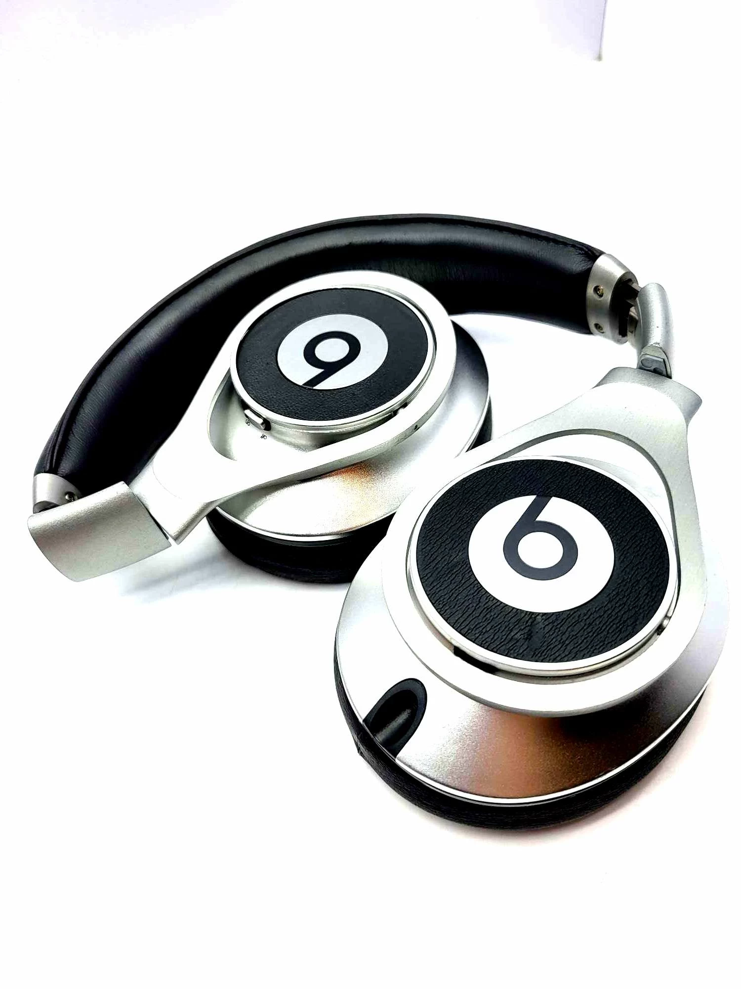 sluchawki-przewodowe-na-baterie-beats-by-dr-dre-executive-at-opis-barlickiego-47-kutno