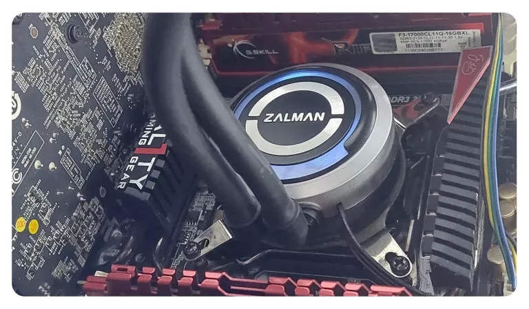 pc-xeon-e5-v2-radeon-r9-270-16gb-ram-ssd-opis-liczba-rdzeni-procesora-8