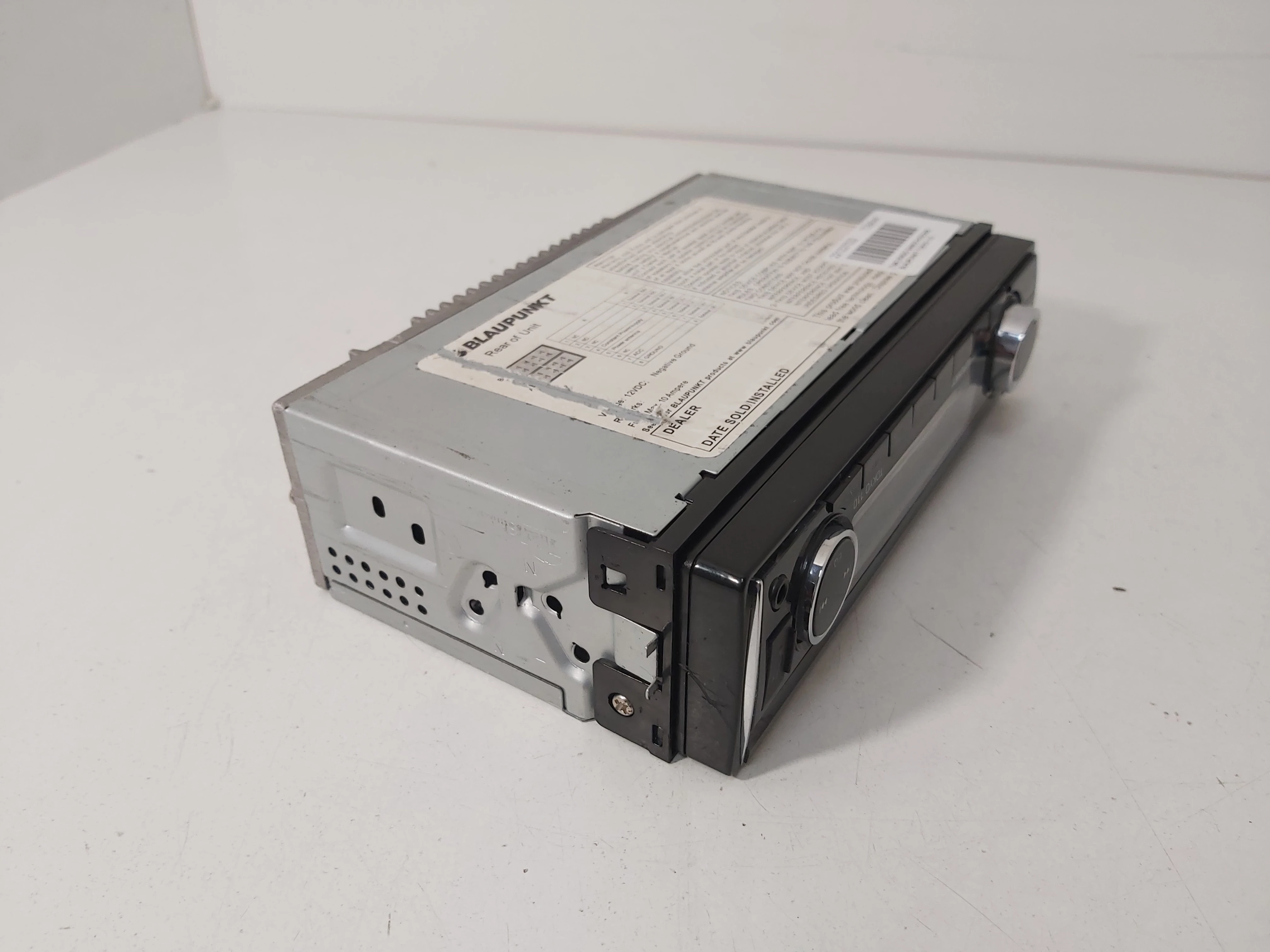 radio-samochodowe-blaupunkt-tokyo-110-uszkodzone-stan-na-czesci