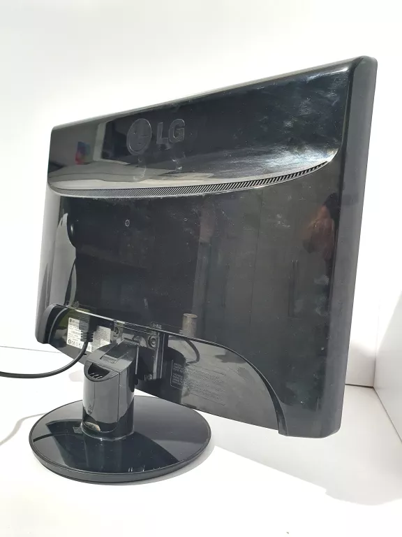 MONITOR LG W2252TQ FLATRON