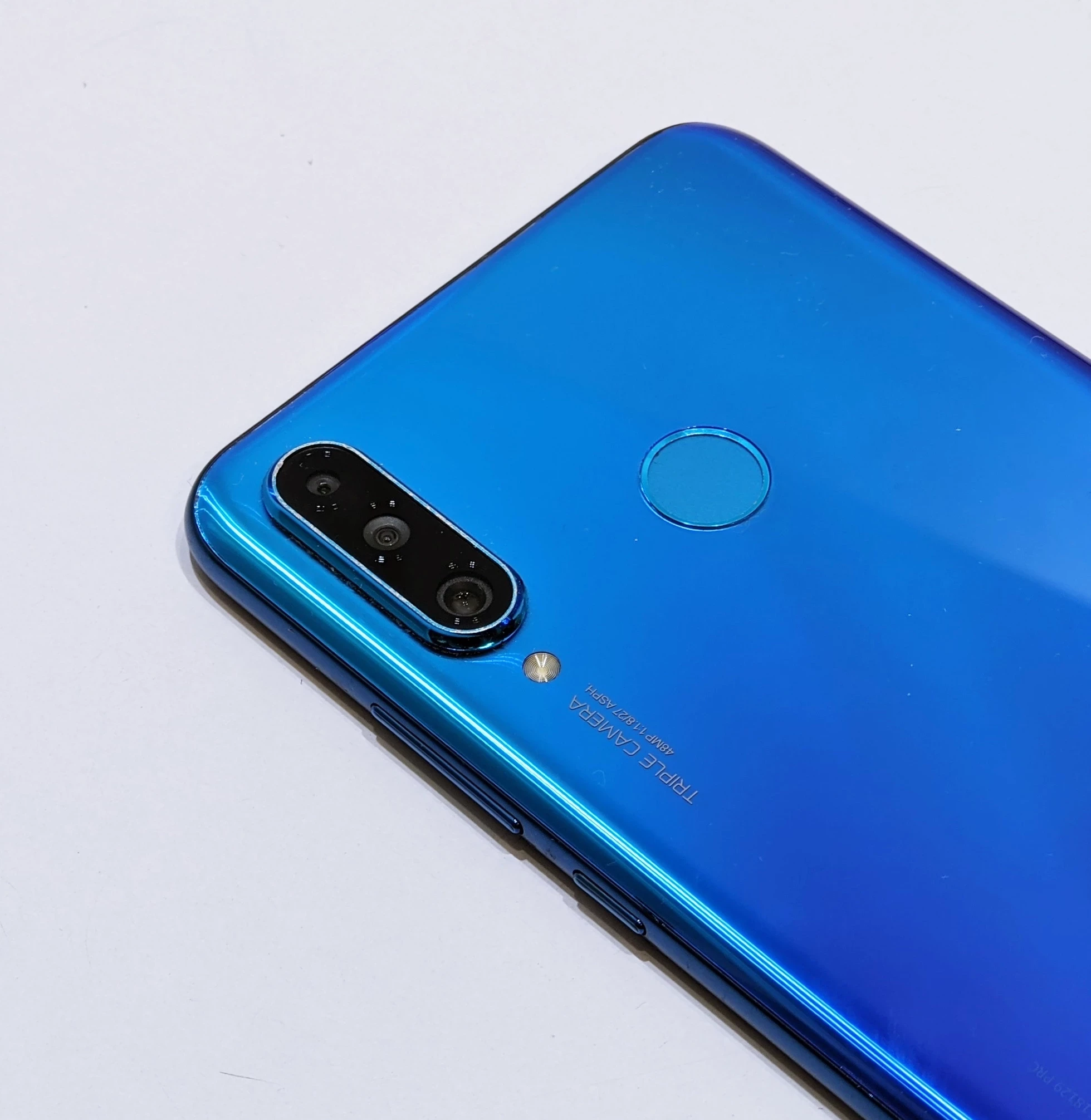 telefon-huawei-p30-lite-new-edition-6256gb-blue-pamiec-ram-6-gb
