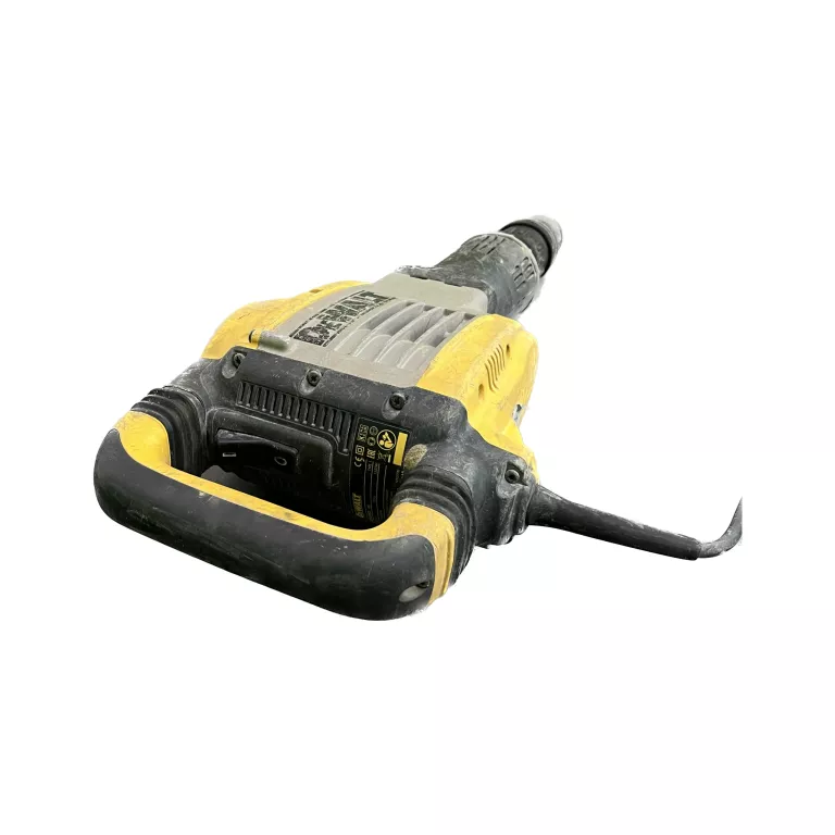 MŁOT WYBURZENIOWY DEWALT D25902 WALIZKA