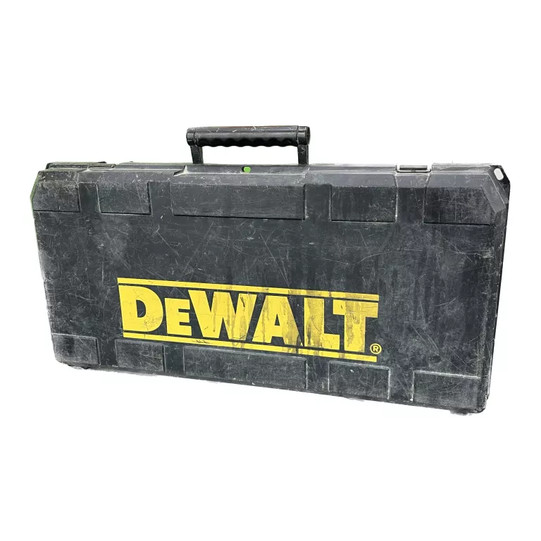 MŁOT WYBURZENIOWY DEWALT D25902 WALIZKA