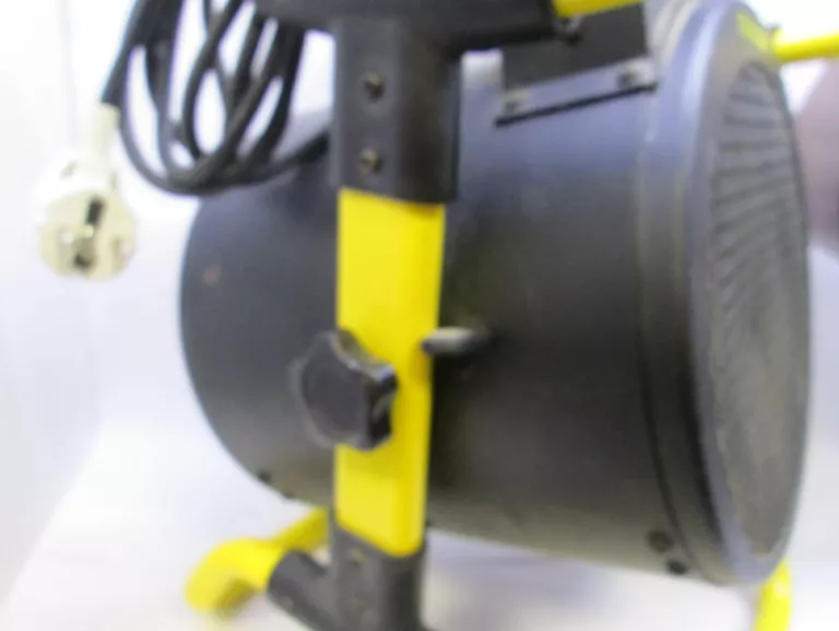 NAGRZEWNICA ELEKTRYCZNA STANLEY 2KW 2,00 KW