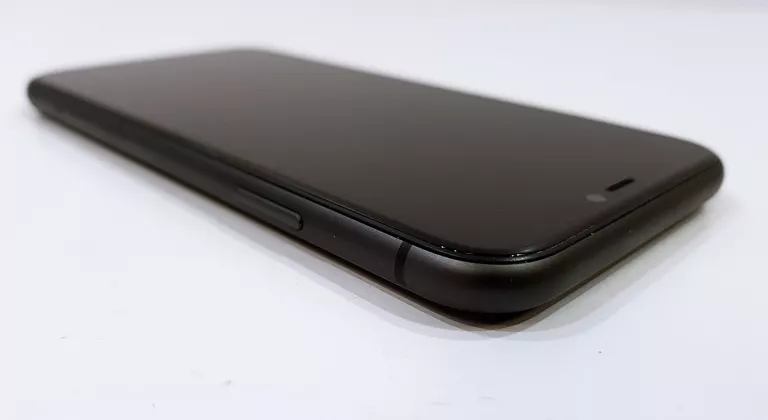 telefon-iphone-11-264-gb-czarny-opis-kod-producenta-mhda3cna