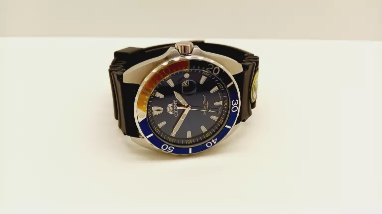 ZEGAREK ORIENT 200M UN9P-C7