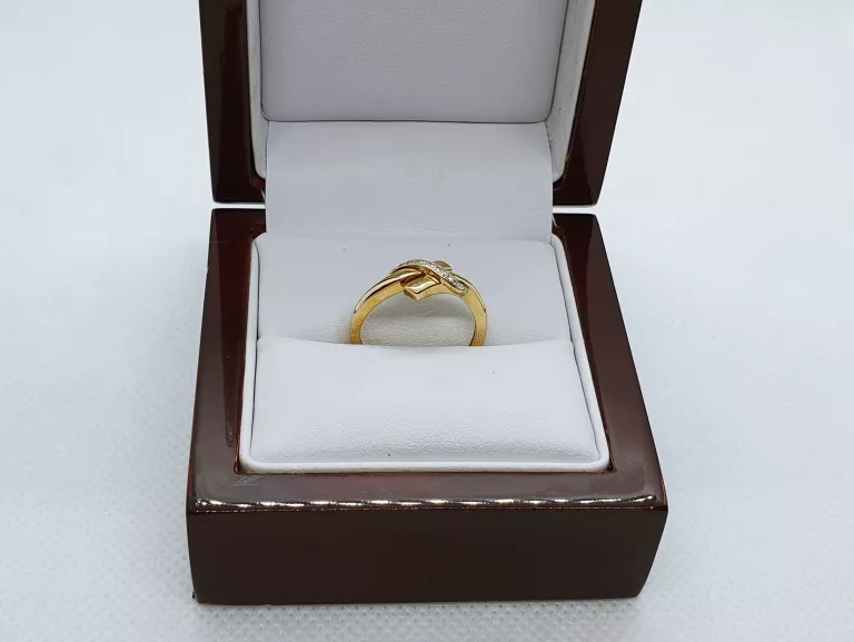 zloty-pierscionek-z-diamentami-216g-pr585-roz11-stan-11323-2