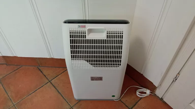 oczyszczacz-powietrza-kalorik-ap2000-moc-8000