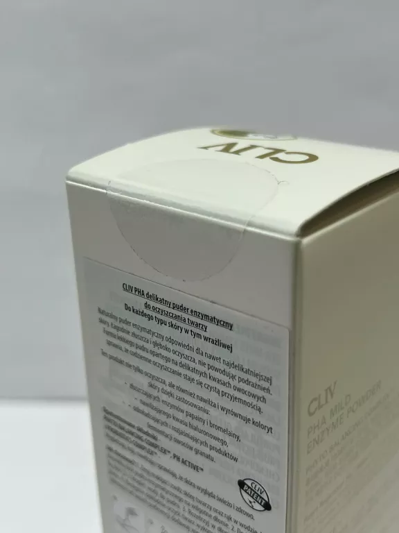 cliv-puder-do-mycia-twarzy-stan-uzywany