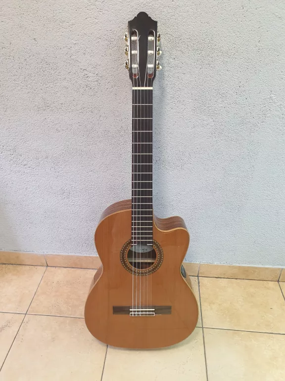 GITARA STRUNAL SCHOENBACH 975 4/4 + POKROWIEC