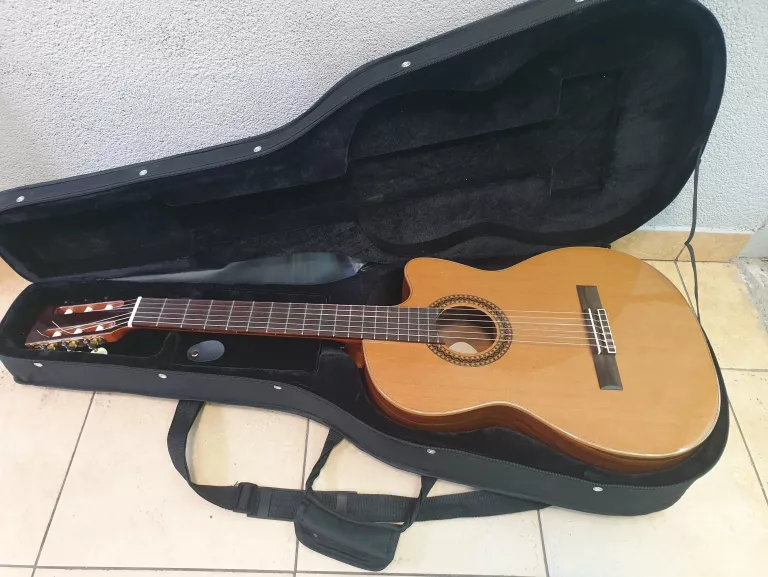GITARA STRUNAL SCHOENBACH 975 4/4 + POKROWIEC