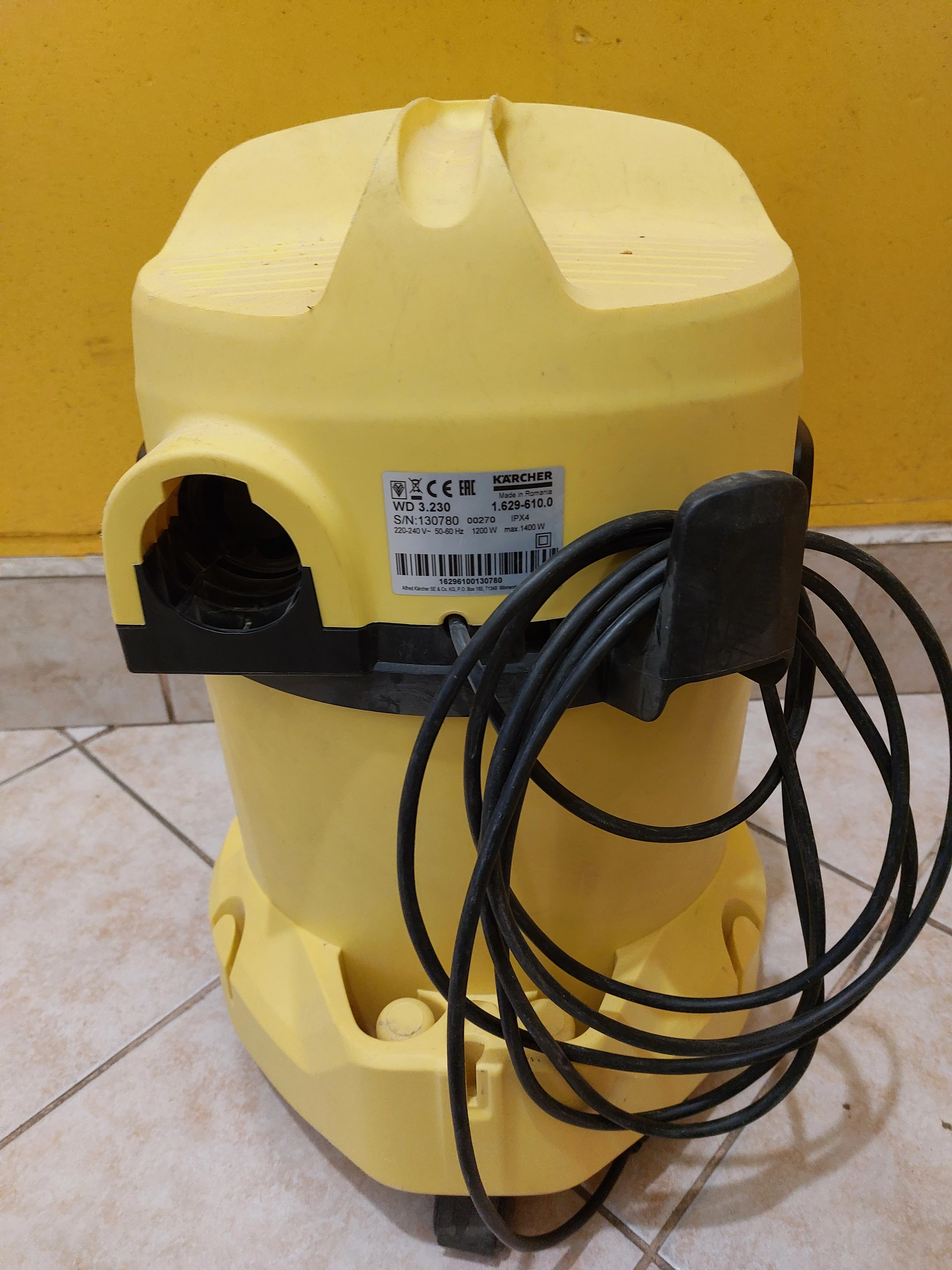 odkurzacz-karcher-wd3230-stan-uzywany