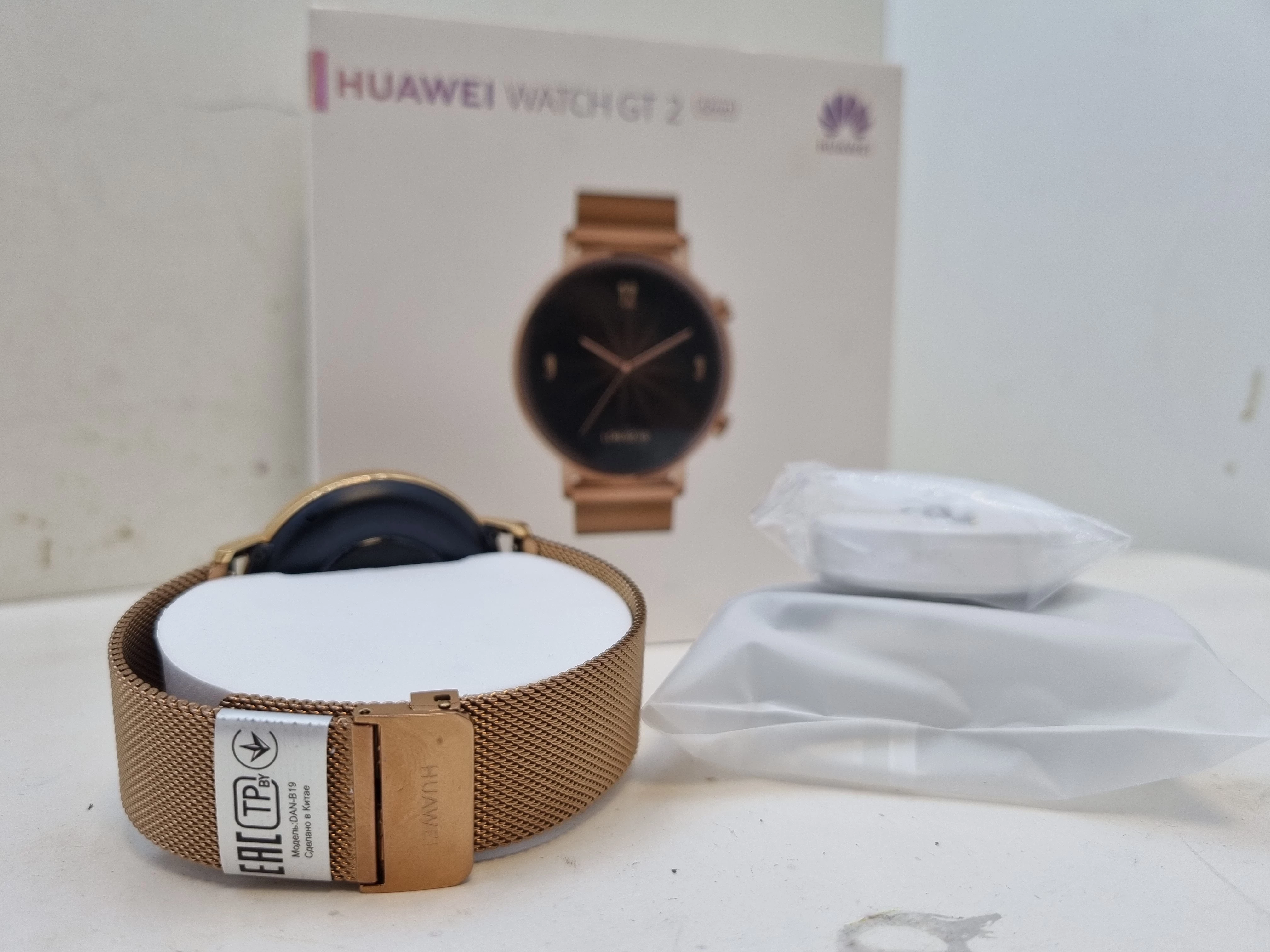 smartwatch-huawei-damski-watch-gt2-zloty-komplet-ksztalt-koperty-okragly