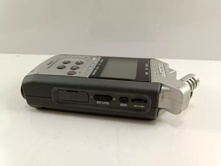 DYKTAFON ZOOM H4N