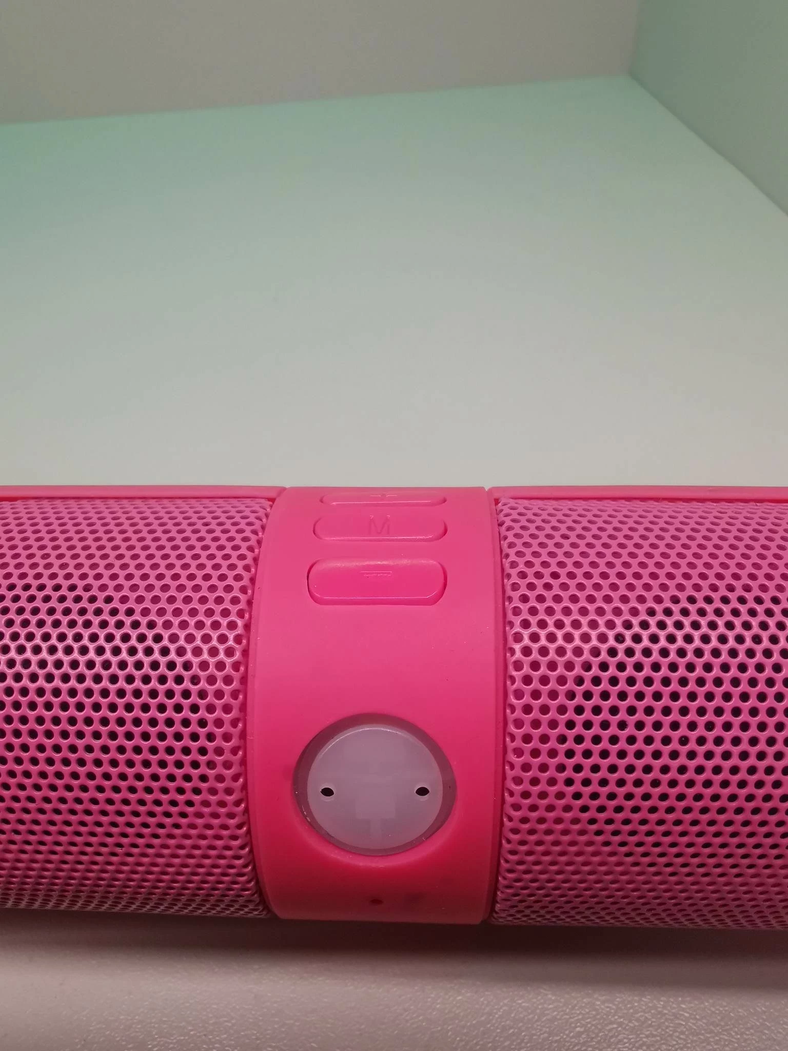 glosnik-bluetooth-beats-by-dr-dre-b6-funkcje-brak