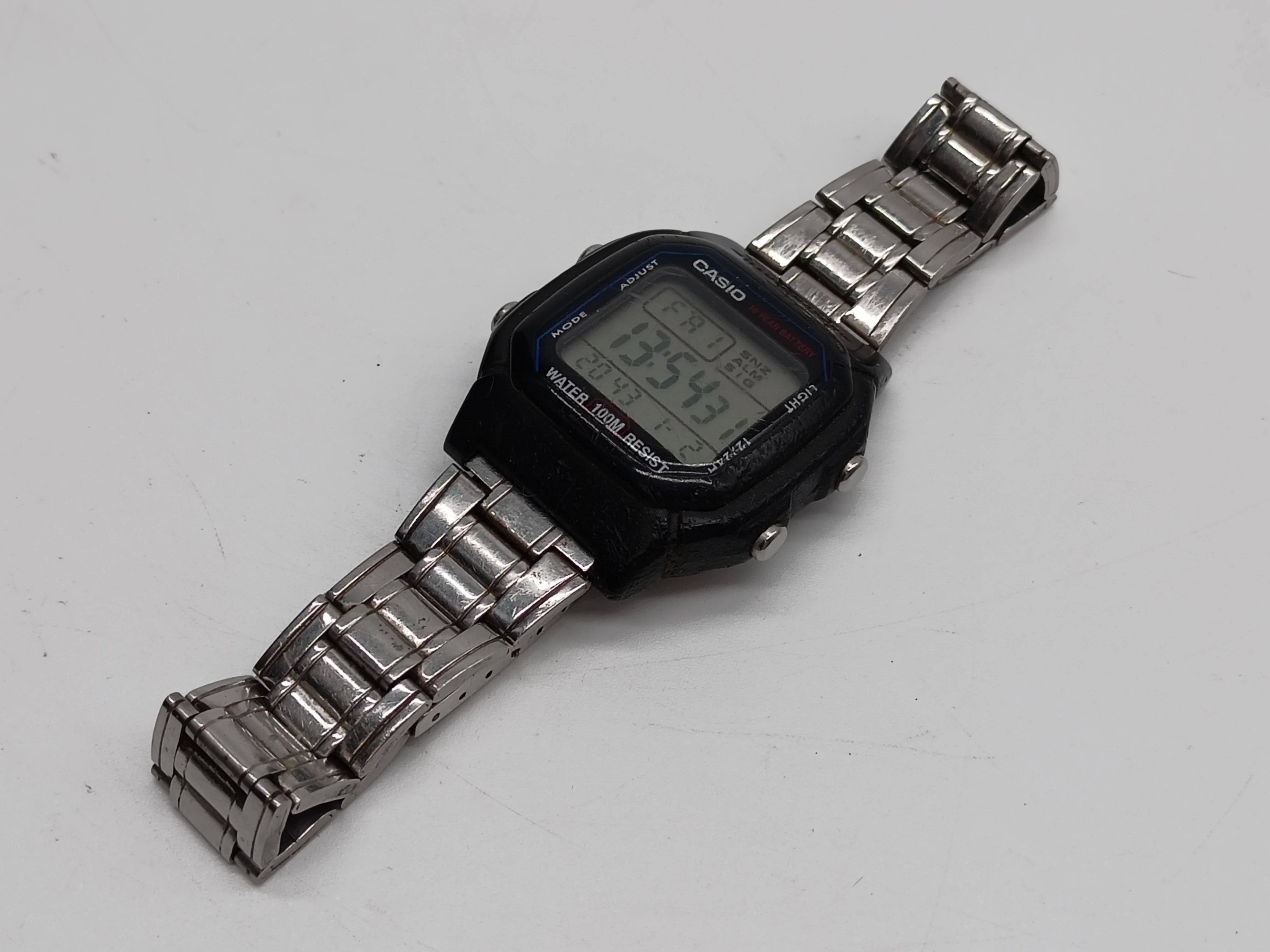 zegarek-casio-3240-stan-uzywany